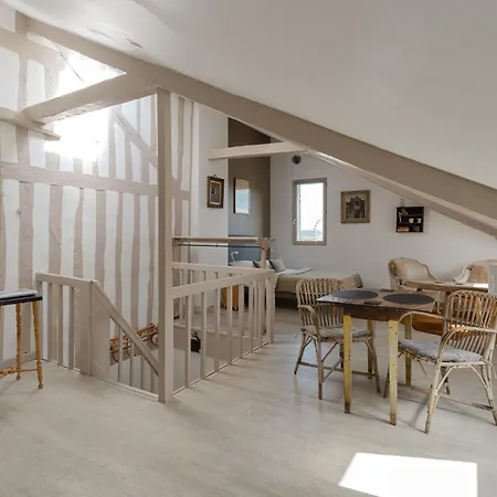 Studio Et Appartements Sainte Catherine Honfleur Exterior photo